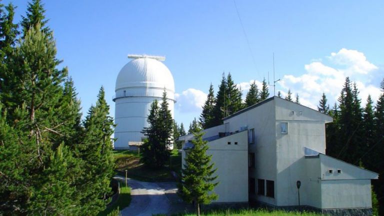 Роженската обсерватория отбелязва 40 години