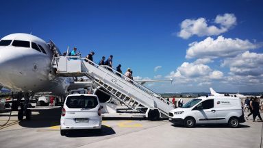 Държавата спря мярката 35 евро за всяка заета седалка в чартърен полет