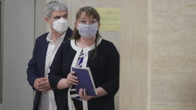 Около 200 хил жени ще получат още един шанс да