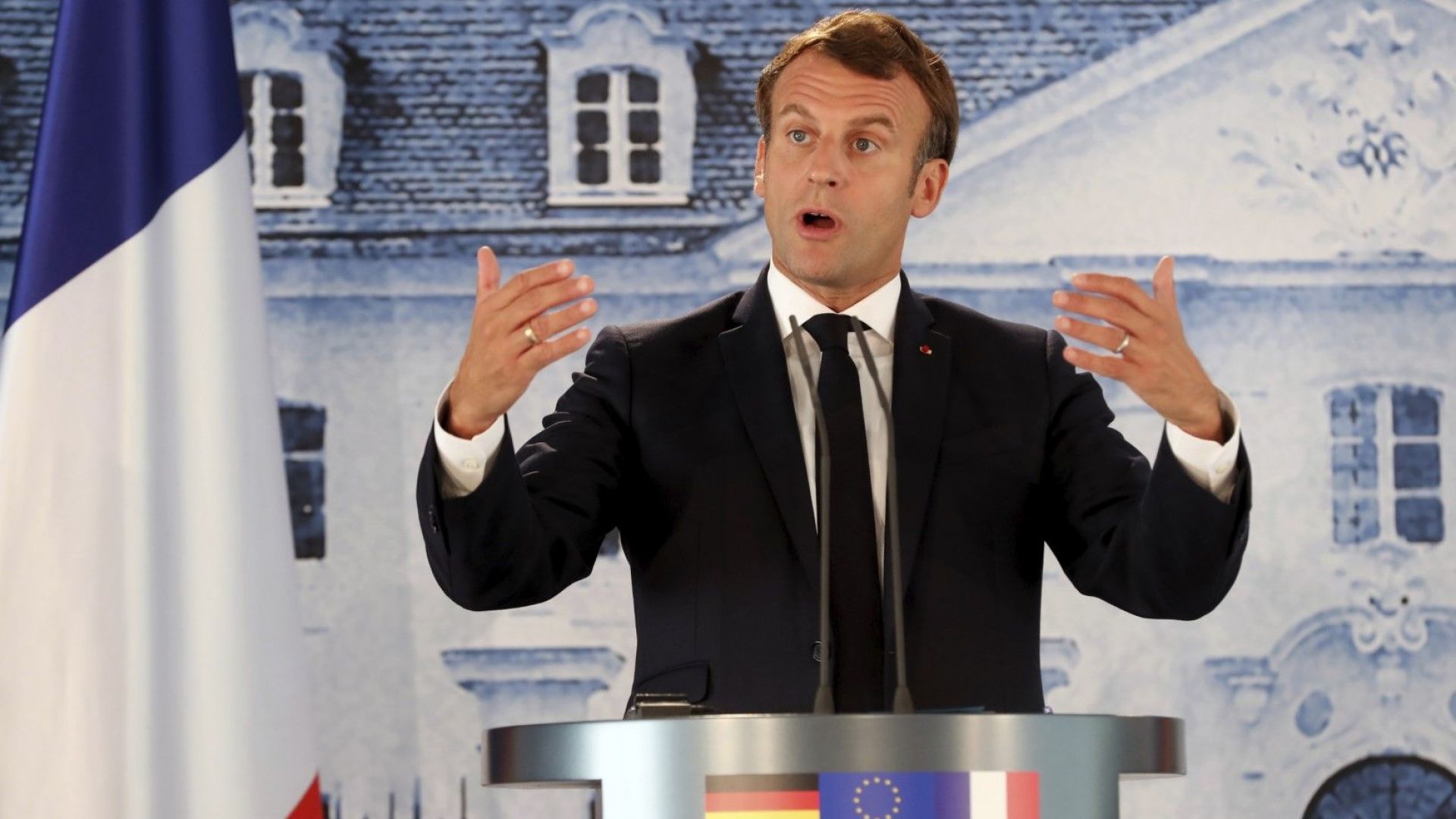 Франция влиза в нов 4-седмичен нацонален локдаун 