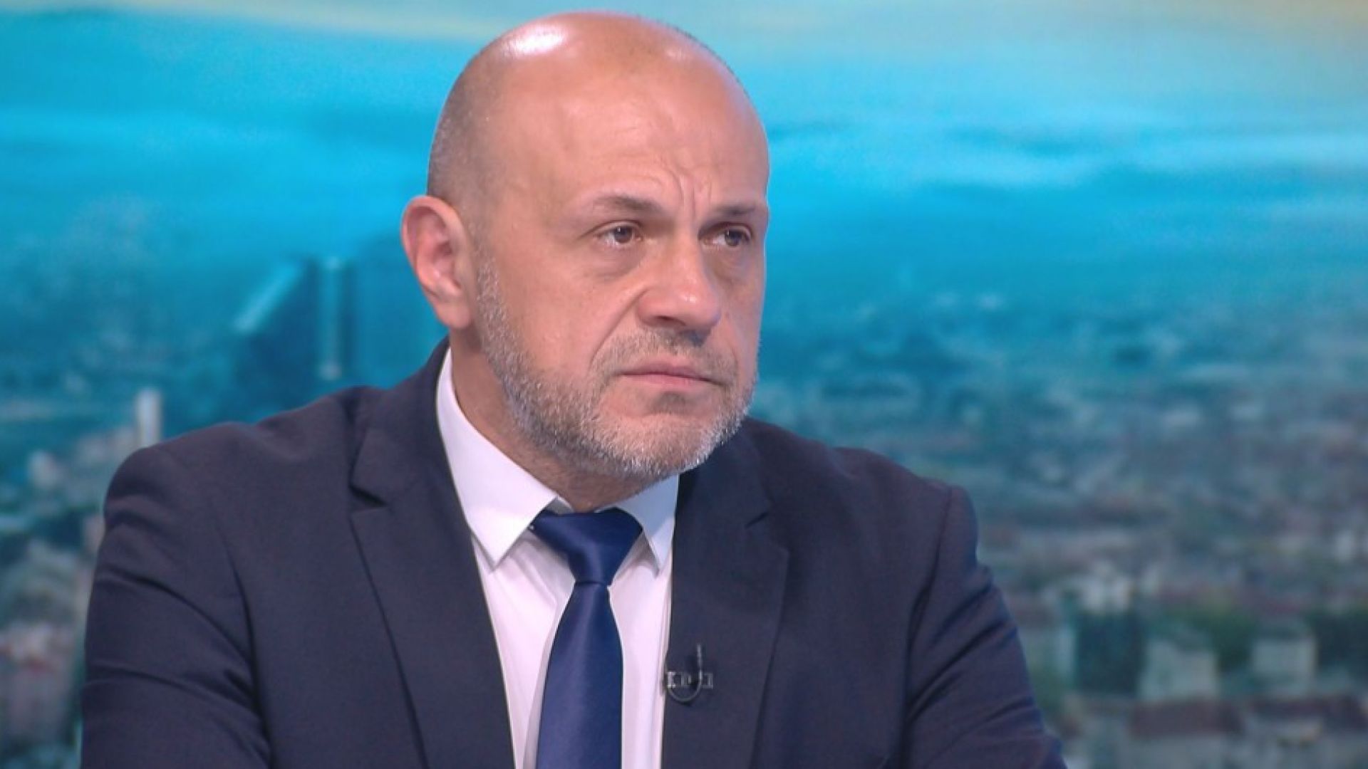 Дончев: Няма да заместя Борисов като премиер