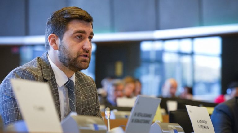 Евродепутатът Андрей Новаков настоява Комисията по бюджетен контрол в Европейския