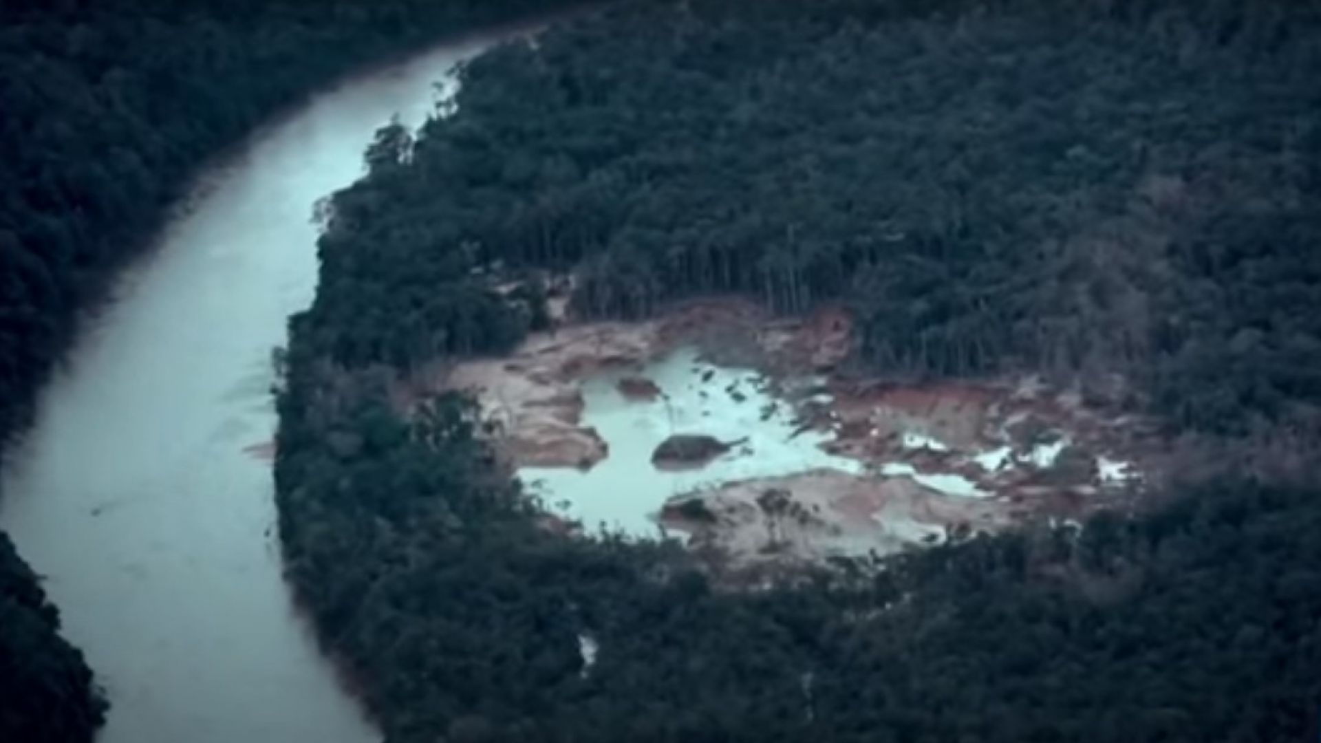 Най-големите пожари от 13 години в амазонската гора (видео)