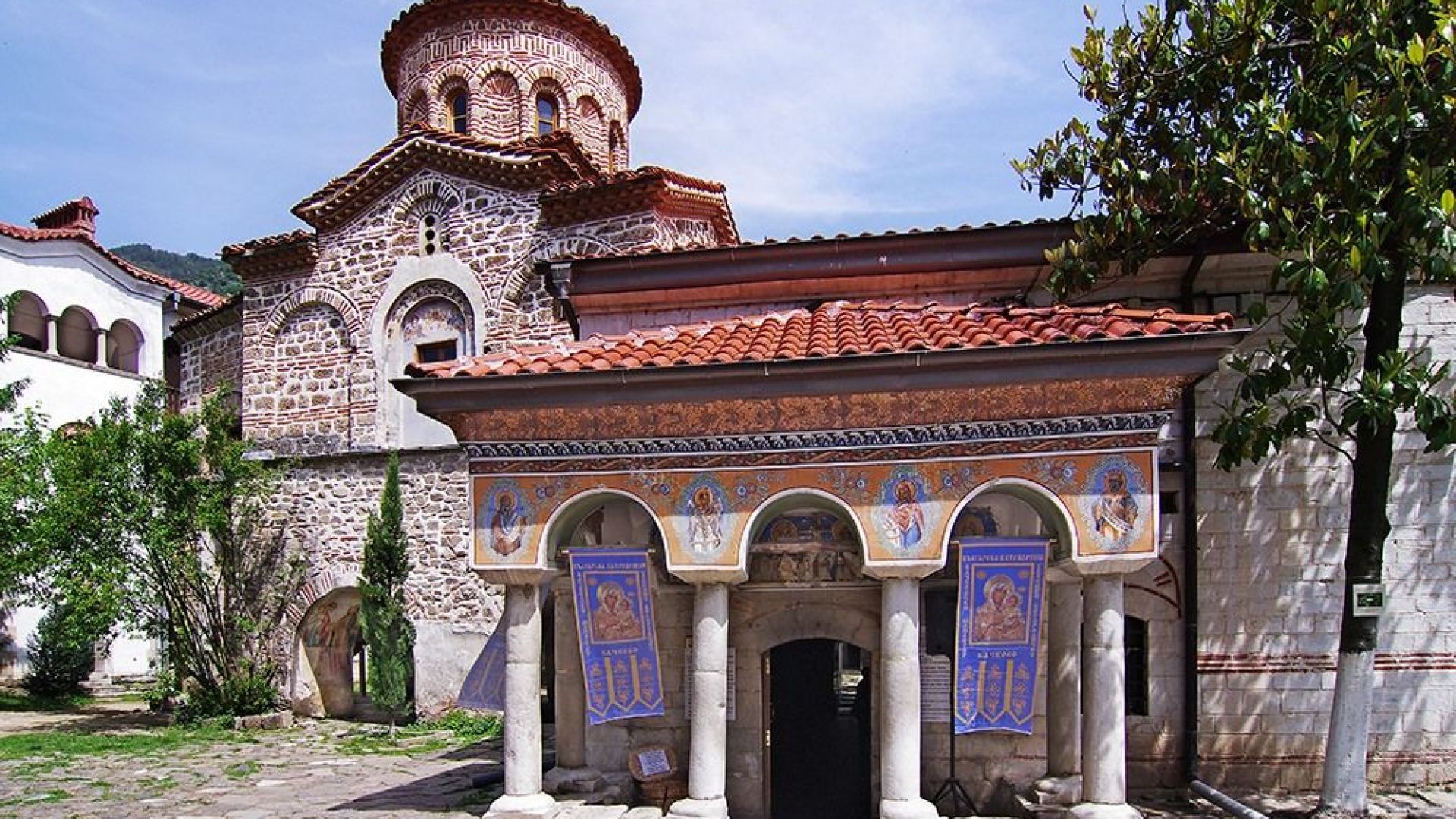 Бачковски манастир 