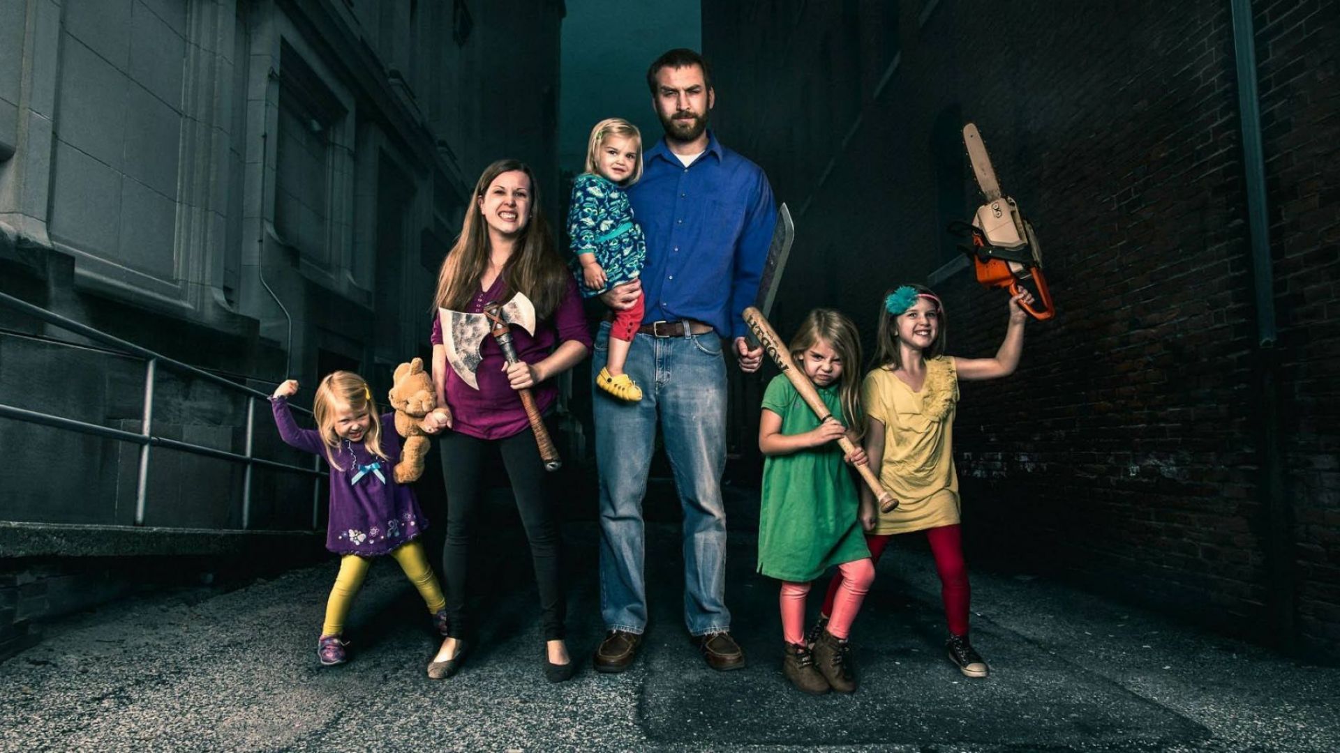 Децата отвръщат на удара: Забавни истории от ежедневието на баща с 4 дъщери