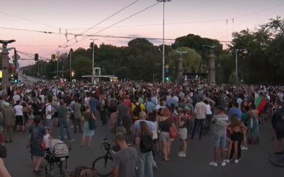 Една от блокадите на Орлов мост 
