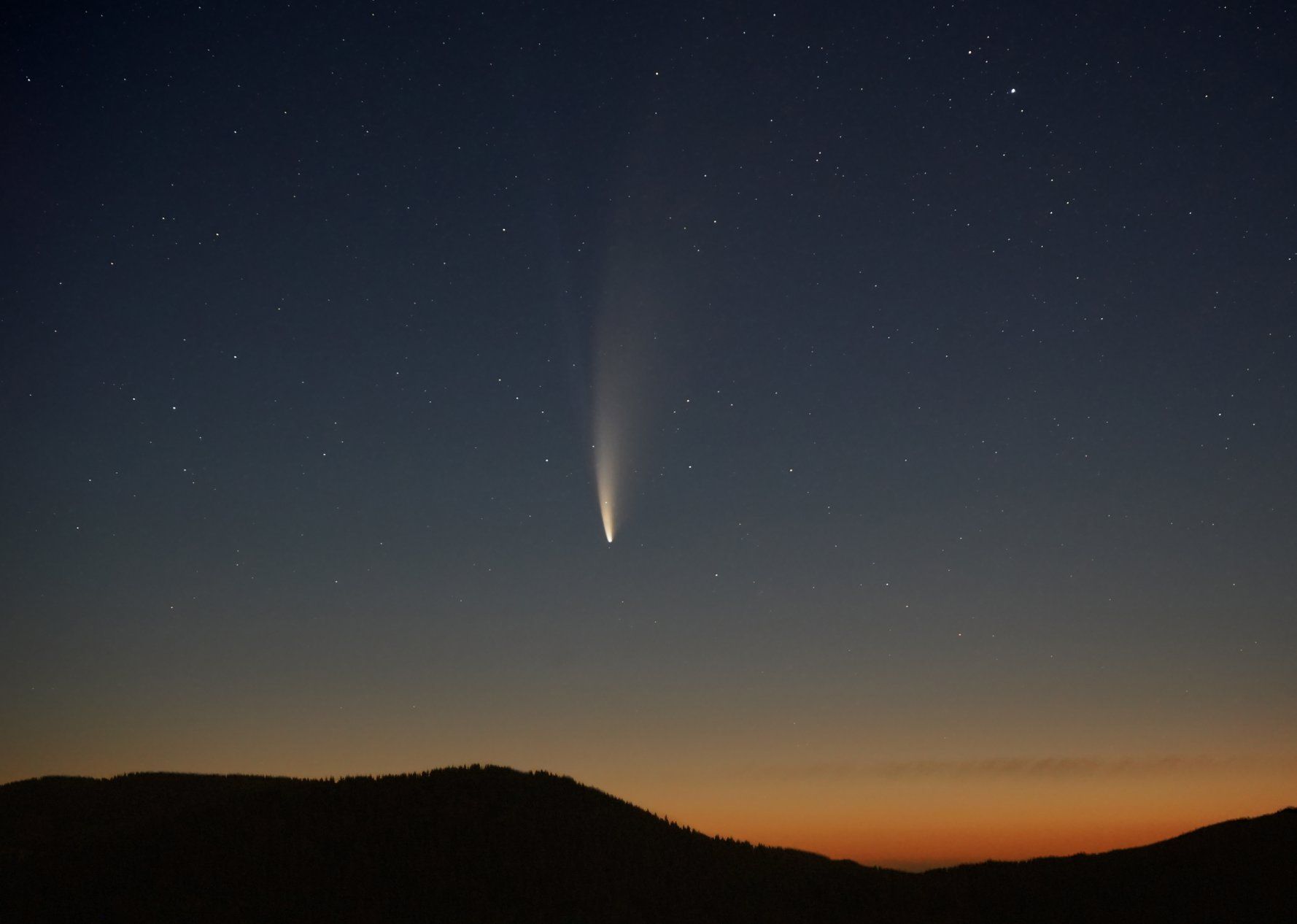 Кометата над Рожен