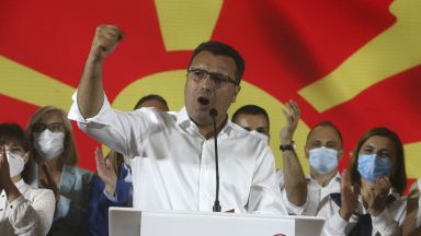 Лидерът на ВМРО-ДПМНЕ: Заев се подмазва на българите 