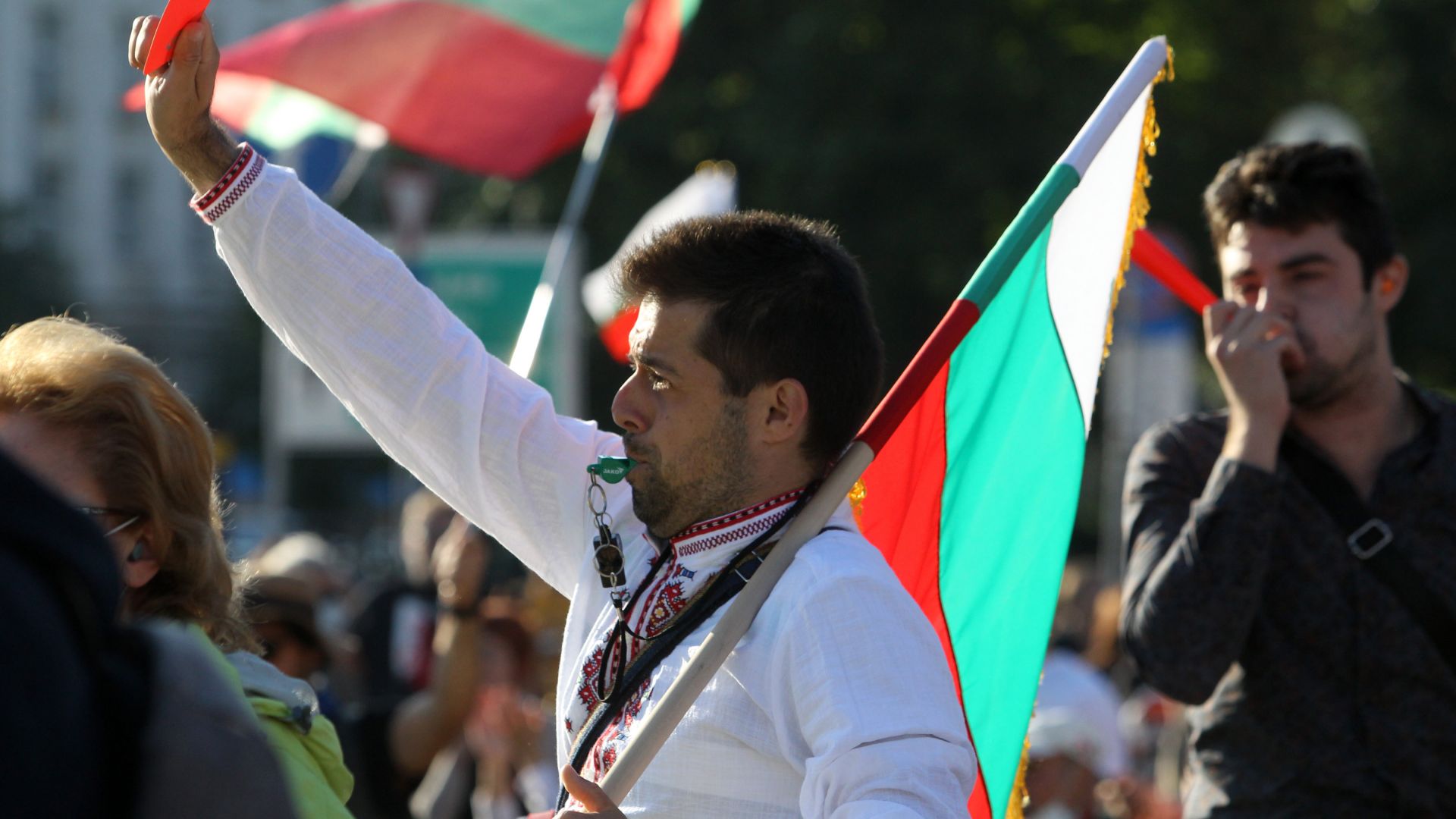 "Ню Йорк таймс": България е обхваната от най-голямата си политическа криза от 2013 г.
