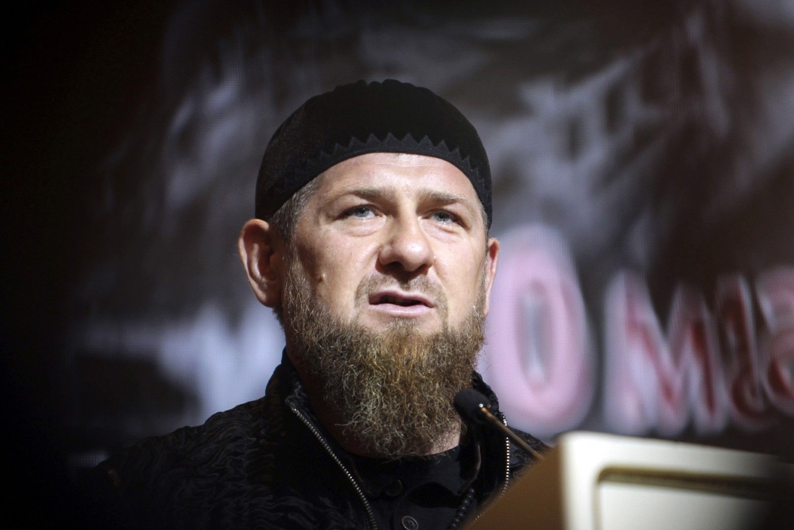 Рамзан Кадиров съобщи, че нападателите са двама братя, преселили се през 2012 г. в Чечения от съседната руска република Ингушетия