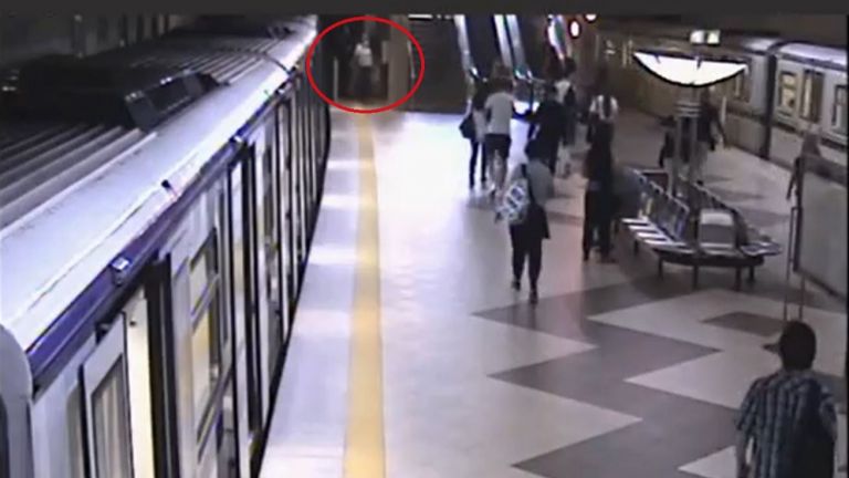Пуснаха запис от саботажа в метрото (видео)
