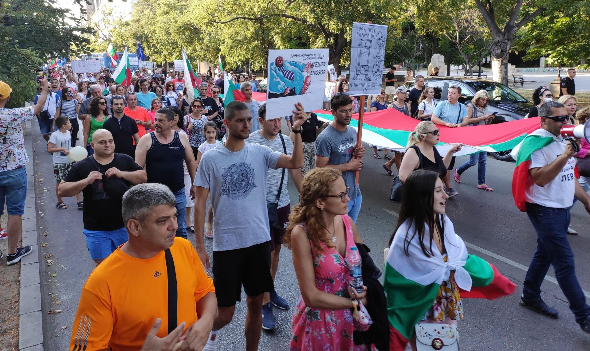 Протестът във Варна