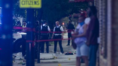 Кървава вендета при погребение в Чикаго (снимки и видео)