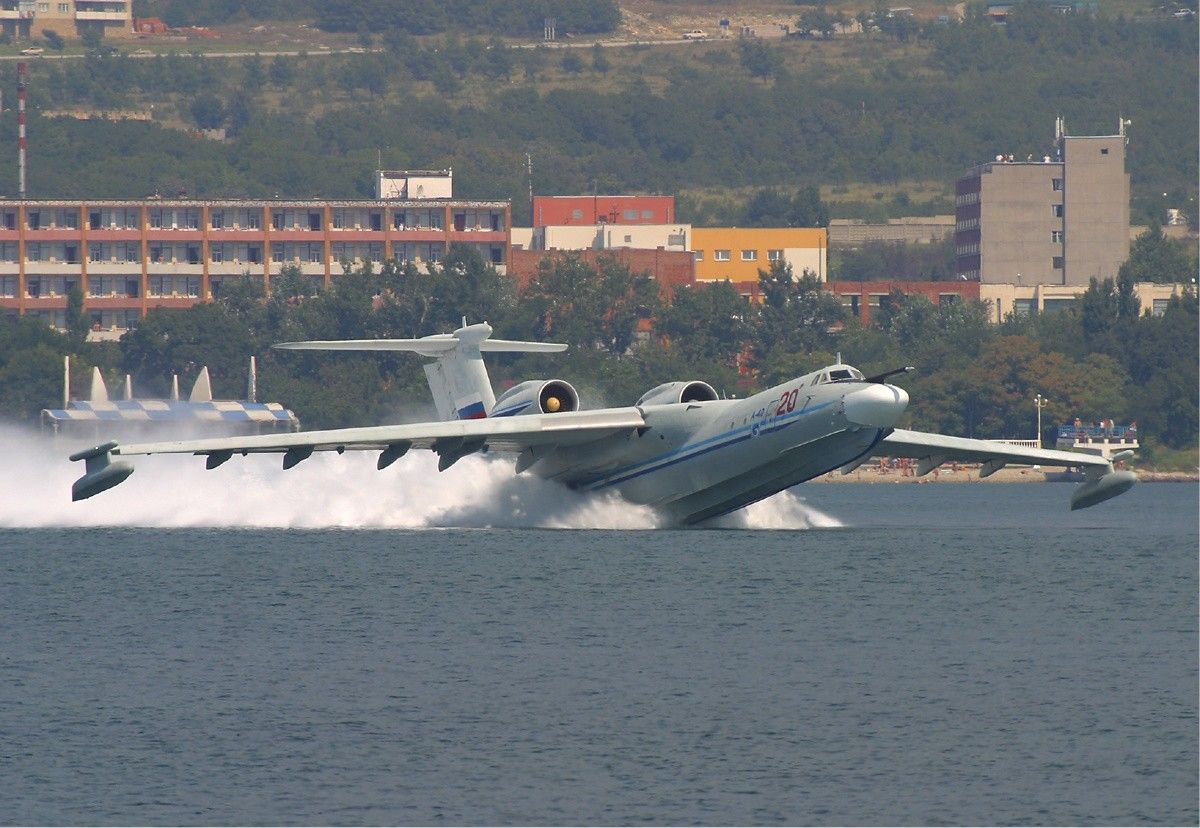 Бе-200ЧС
