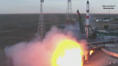 Руският кораб "Прогрес МС-15" успешно се скачи с МКС и постави рекорд(видео)