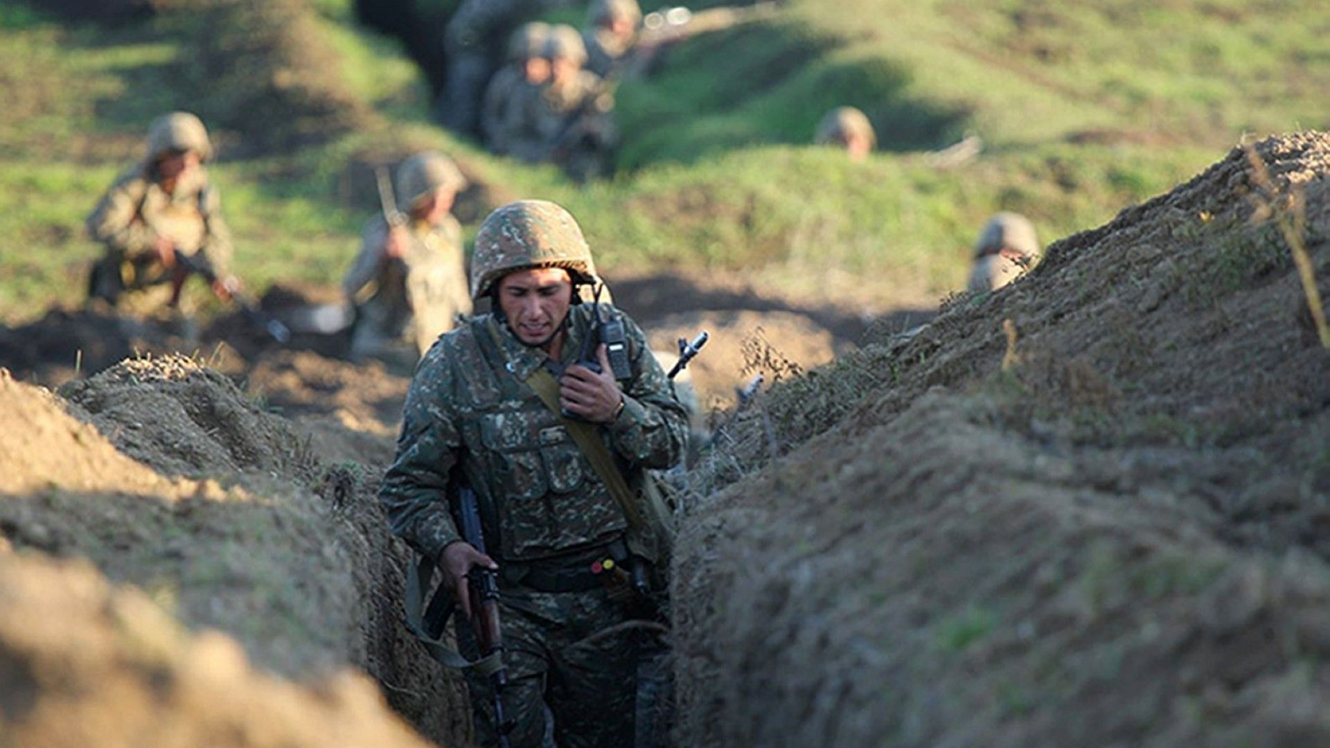 Враждата между Армения и Азербайджан ескалира: малките битки вещаят голяма война