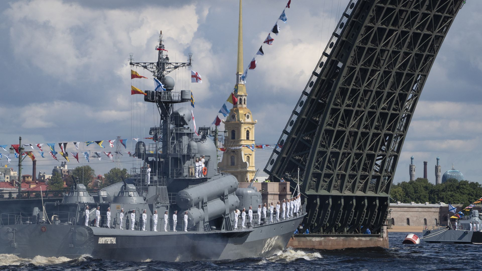 Москва смени главнокомандващия на военноморския флот след украинските удари в Черно море
