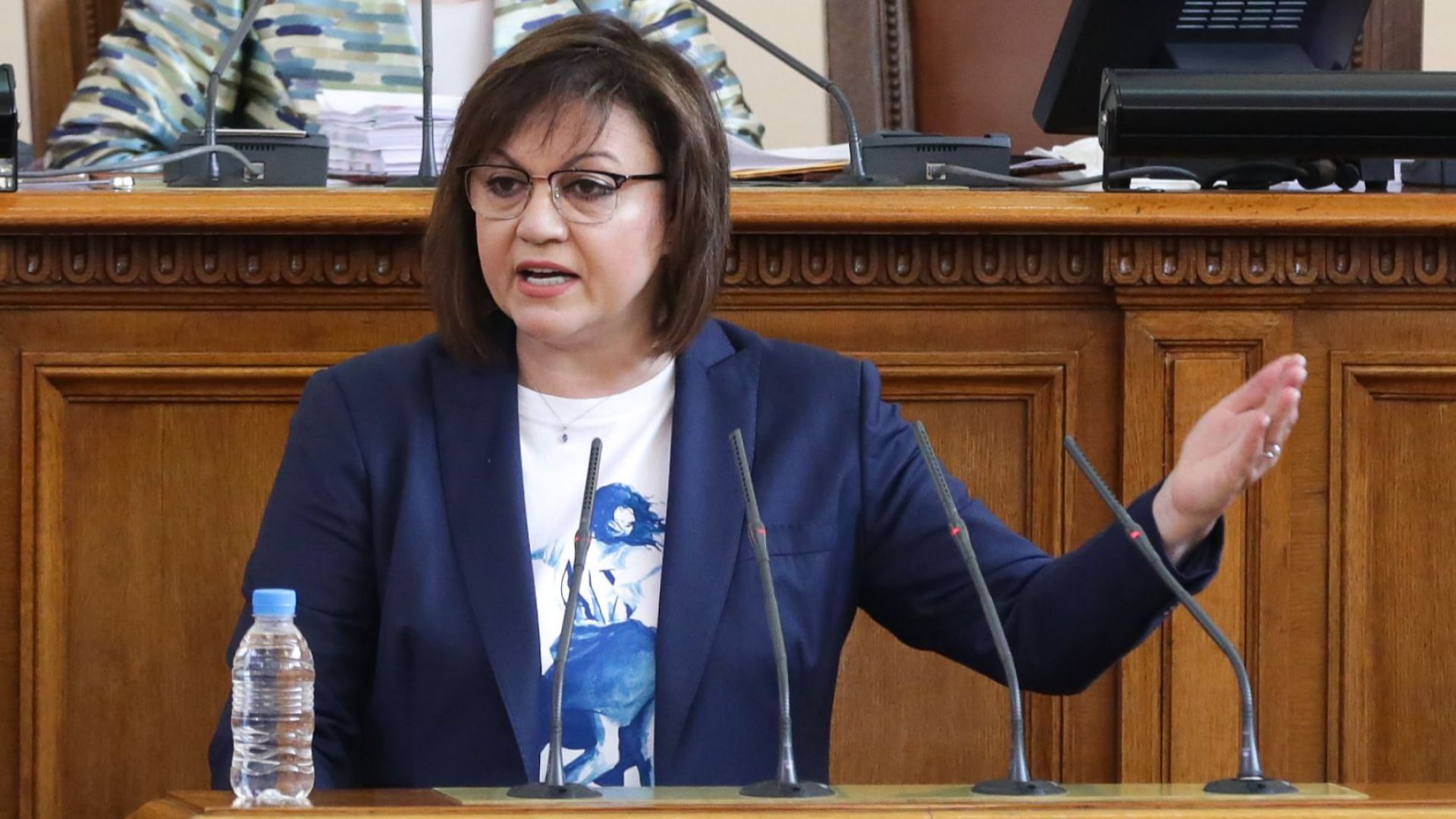 БСП поиска Борисов да говори в парламента за пари, а "не за мазнинки"
