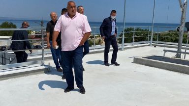 Бойко Борисов: Във Варненско морето е на 100% идeално за къпане (снимки)