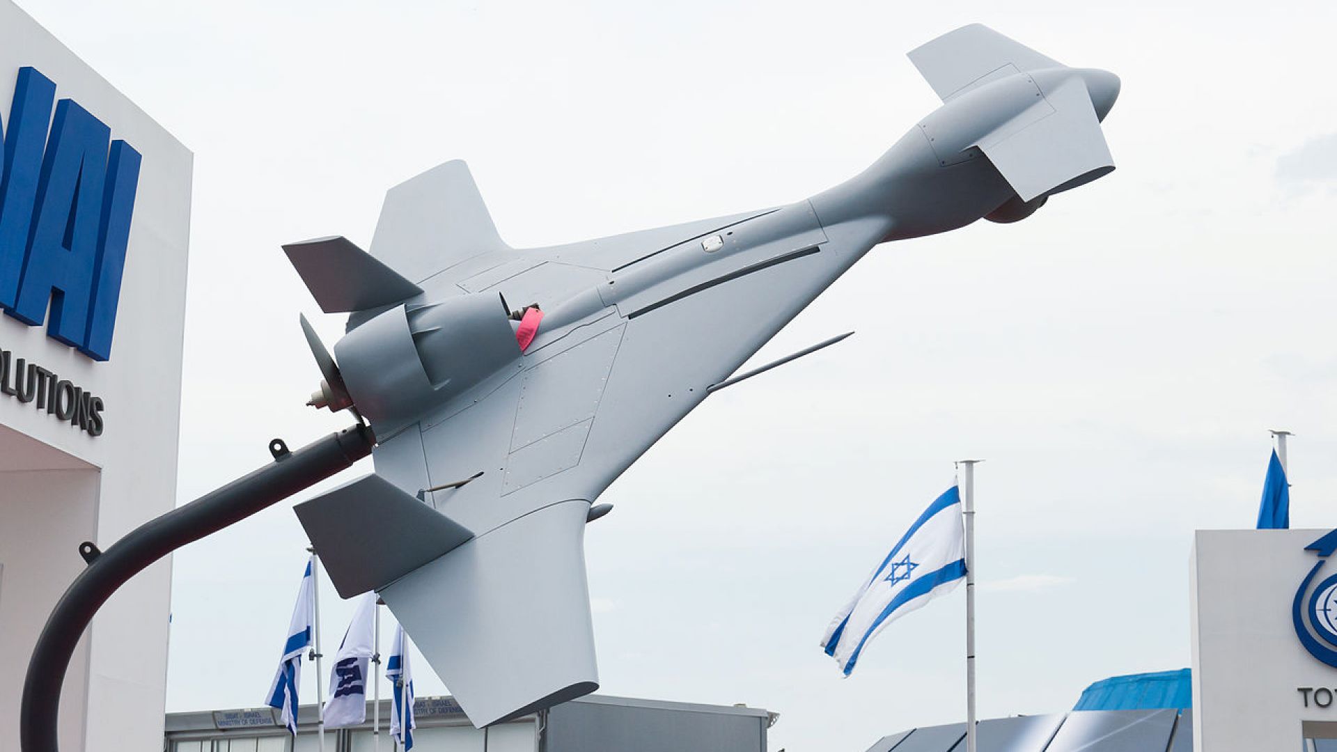 Израел залага на дронове-камикадзета