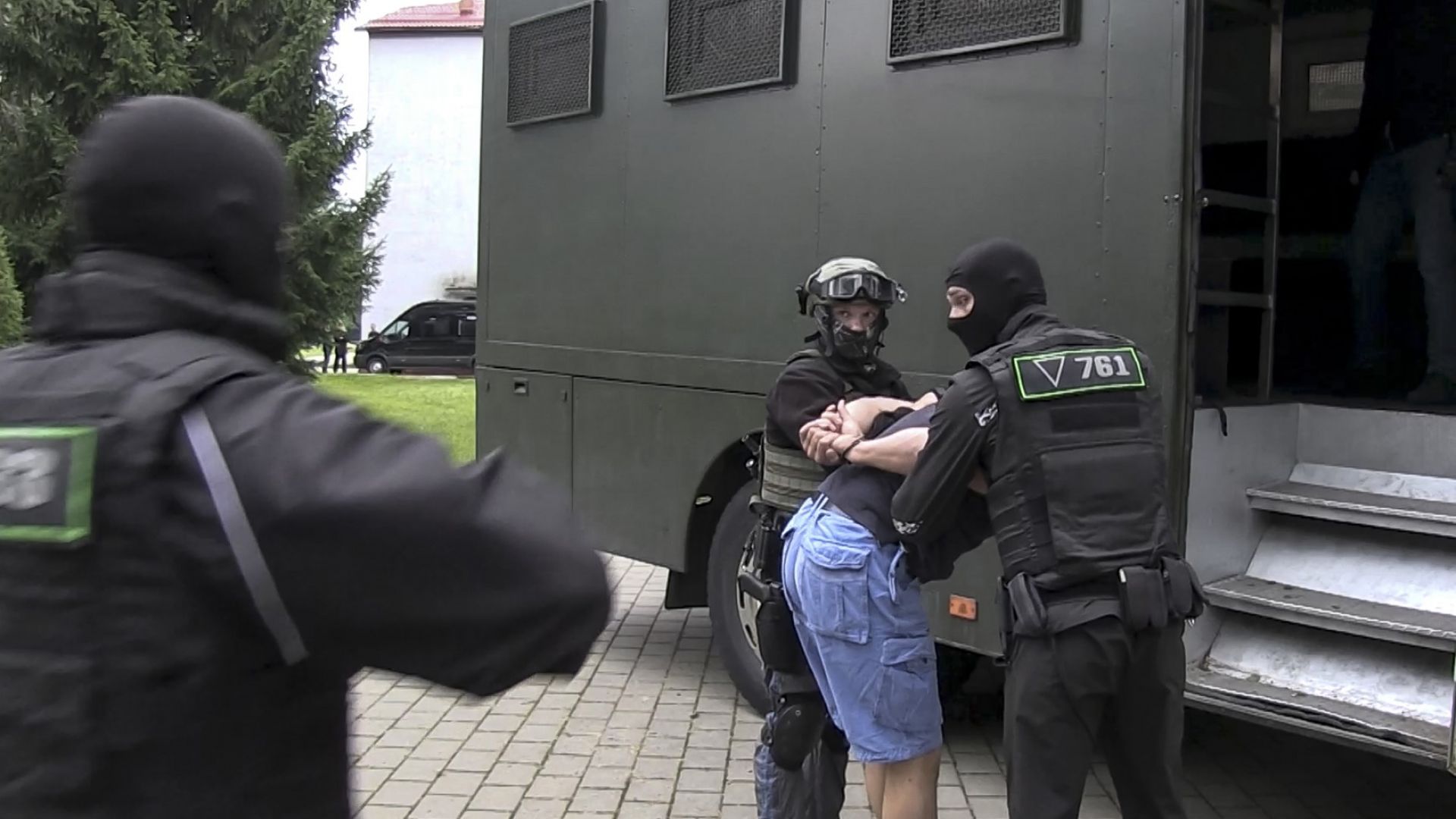 Русия поиска да бъдат освободени задържаните в Беларус 33-има руснаци