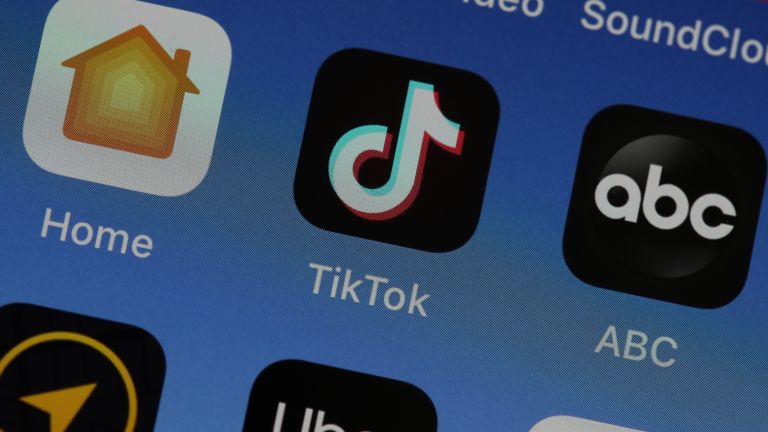 Китайският собственик на ТикТок продава дейността си в САЩ