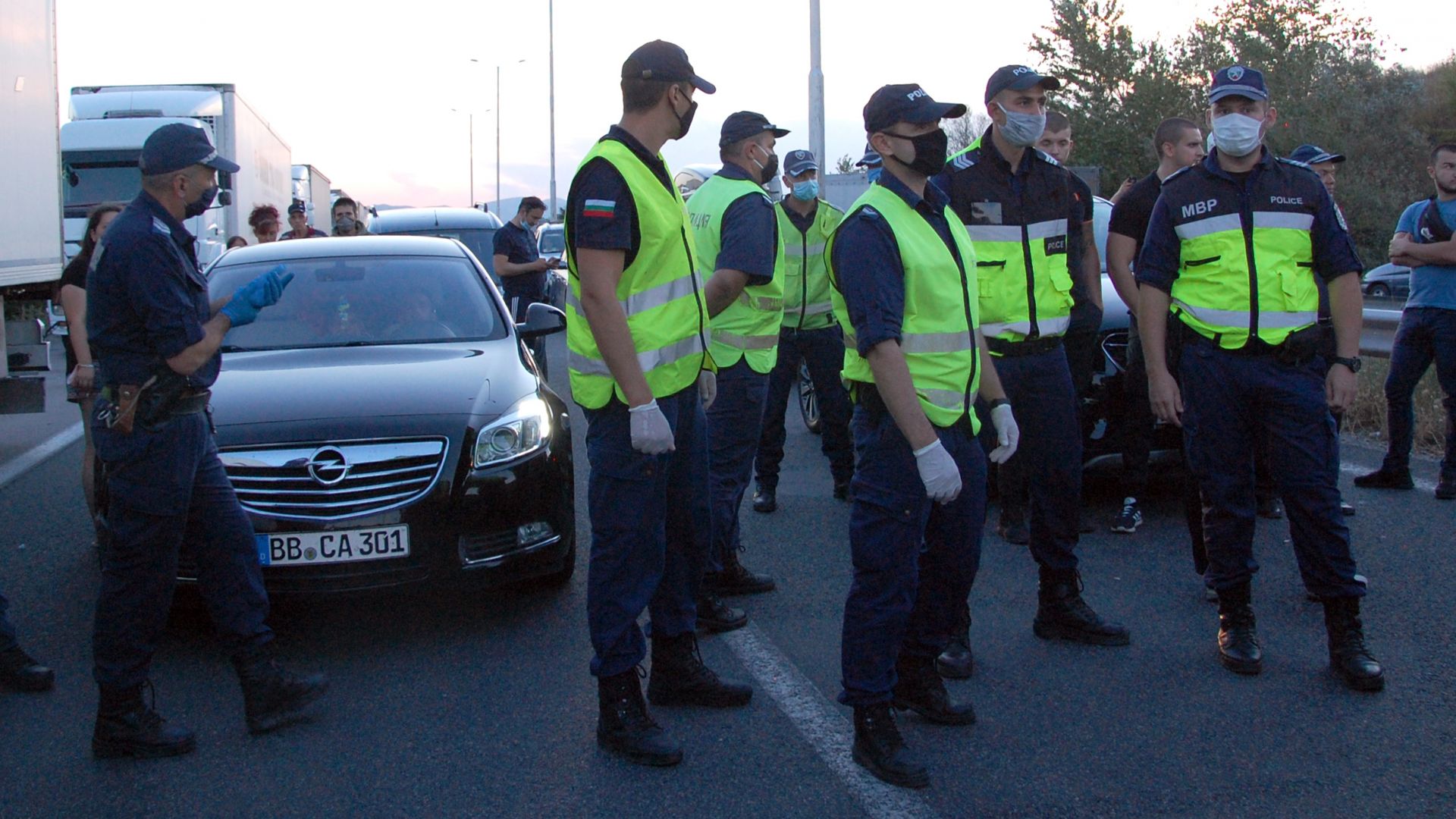 Шофьор се сби с протестиращ на блокадата до Капитан Андреево