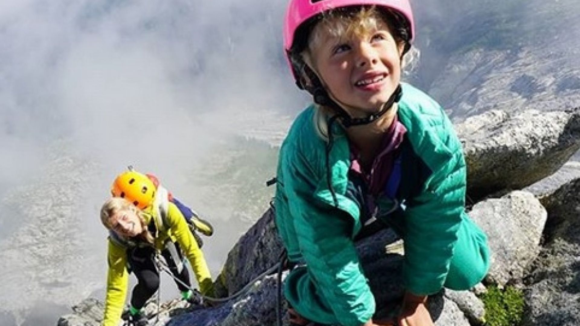 7-годишна покори сама връх в Алпите: Беше забавно, но и страшно