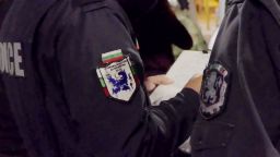 Полицията установи мъж, влачил пътен знак в центъра на Русе