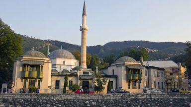 Босна и Херцеговина е изгубила половин милион туристи