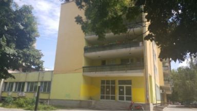 62 ма от потребителите от дома за възрастни хора Възраждане в