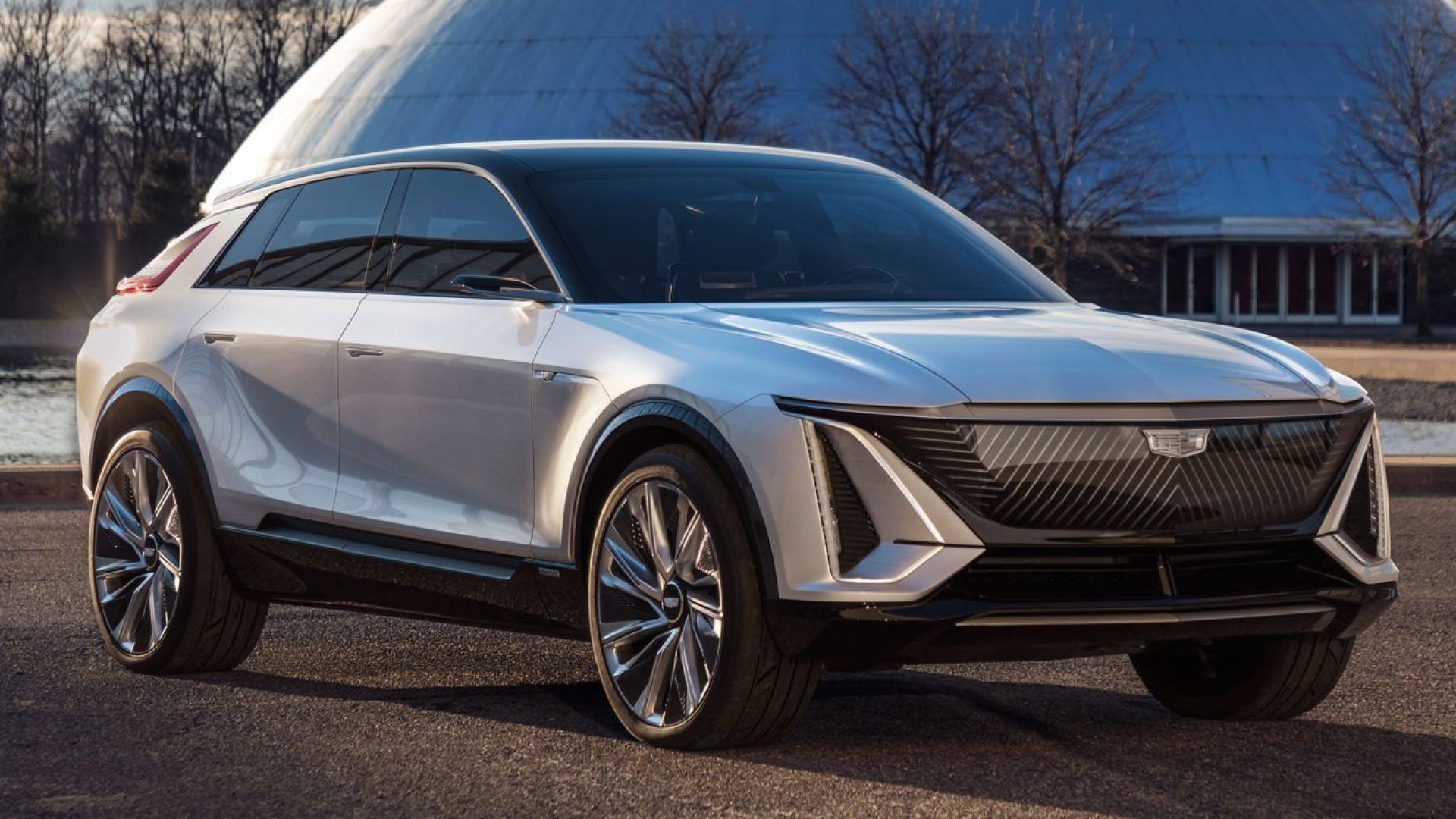 Кадилак се насочва към електрическите автомобили - ще конкурира Тесла