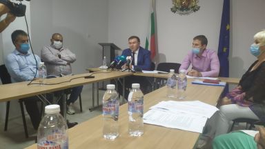 40 млн. лв. за всички лекари на първа линия в спешните центрове