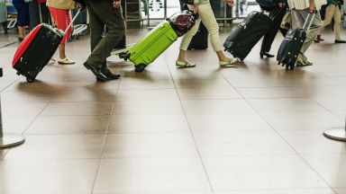 Растящият брой на положителни случаи на COVID 19 и липсата на