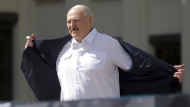 Лукашенко отхвърли идеята за нови избори въпреки вълната от протести
