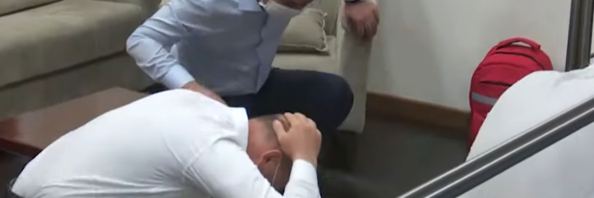 Турски министри преживяха 30-минутен трус от 7,2 по Рихтер (видео)
