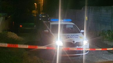 61 годишен мъж е застрелял брат си в семейното жилище в