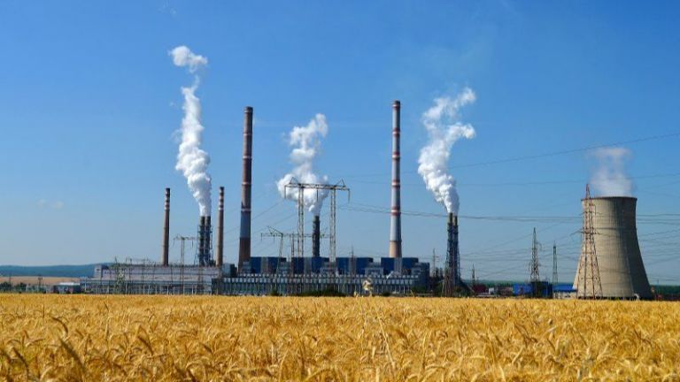 Енергетиците от ТЕЦ "Марица Изток 2" искат инсталация, а не затваряне