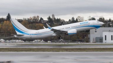 "Боинг" преименува модела "737 Max"