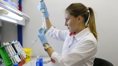 Масовото тестване на първата руска потенциална ваксина срещу Ковид 19 ще