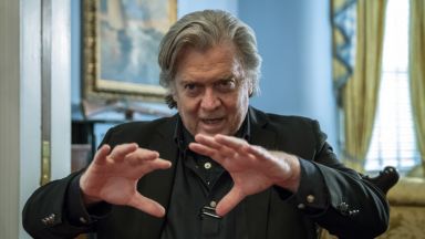 Стив Банън бившият съветник на американския президент Доналд Тръмп беше