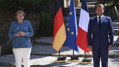 Франция и Германия работят по съвместно предложение за прием на