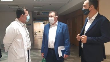 Министърът на здравеопазването Костадин Ангелов който е на посещение в
