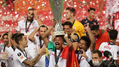 Луд финал и добре познат шампион - Севиля отново грабна Лига Европа