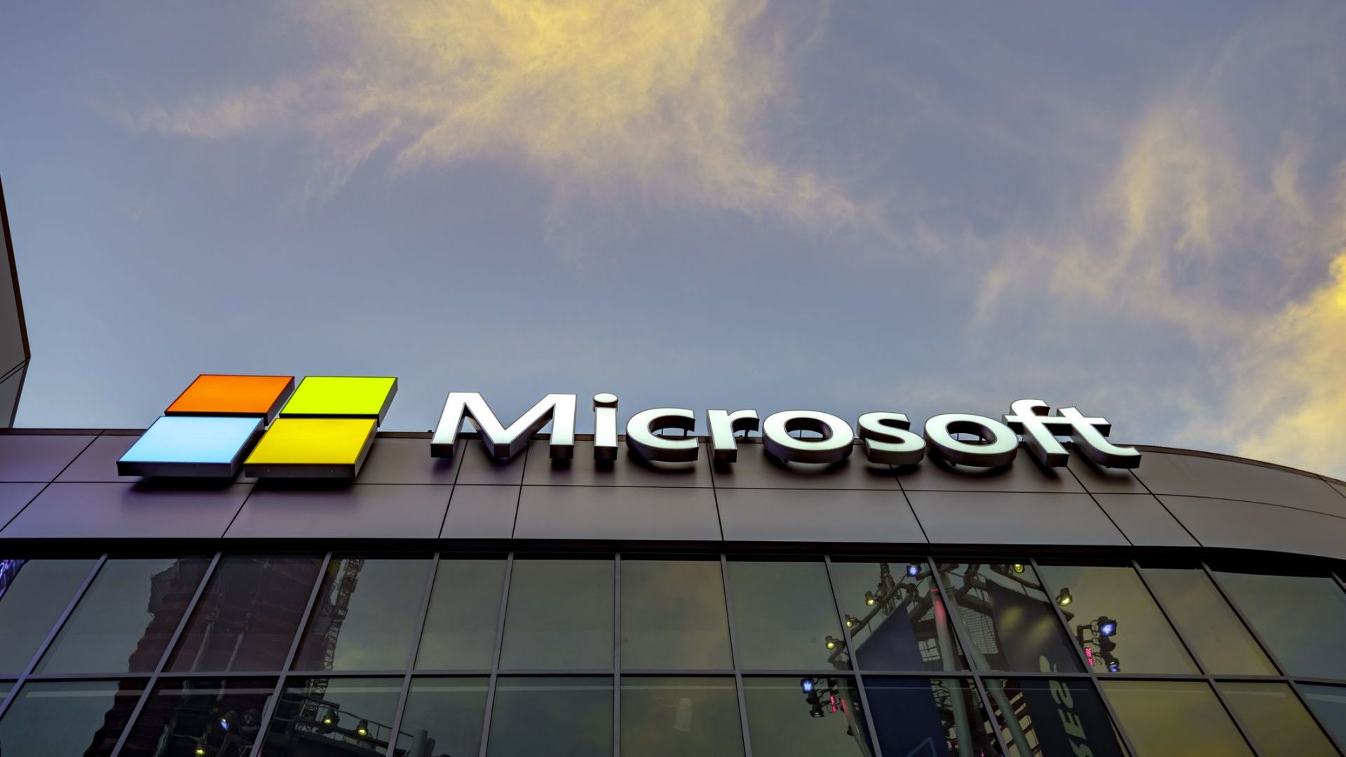 Microsoft се насочва към облачни услуги за военните
