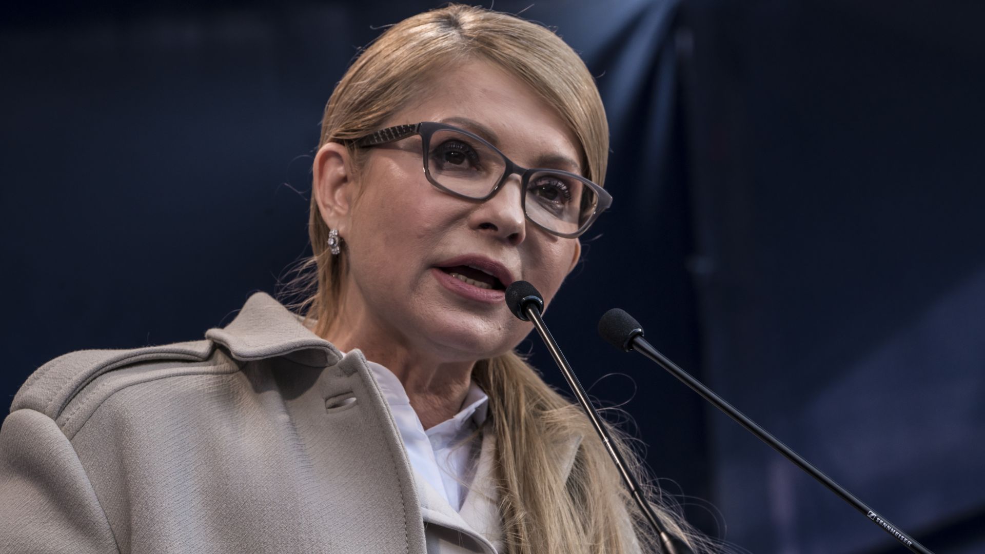 Заразената с Covid-19 Юлия Тимошенко е в тежко състояние