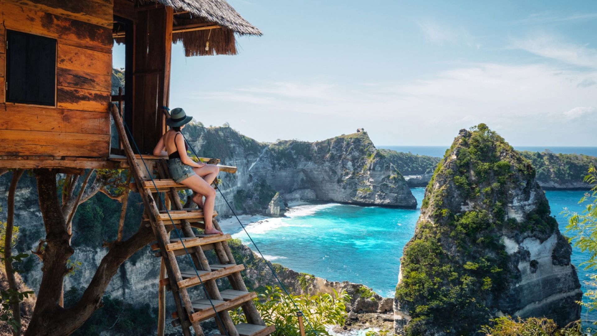Без чуждестранни туристи на Бали до края на годината