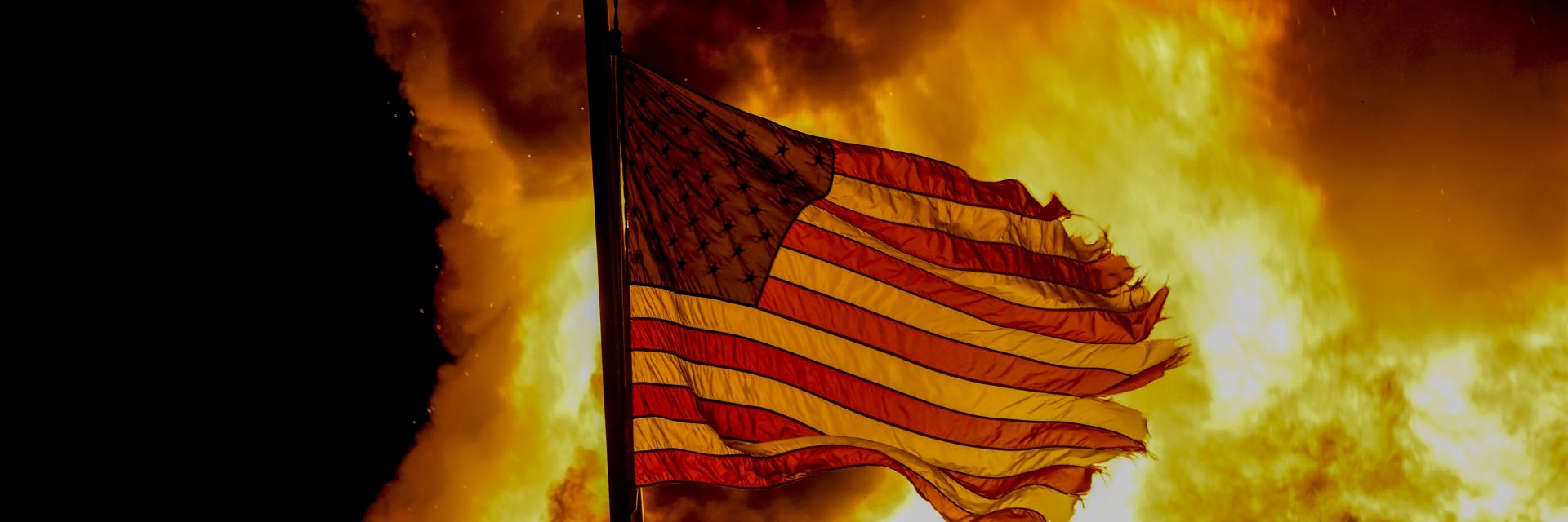 Втора нощ протести в Уисконсин, сблъсъци между полиция и протестиращи (видео)