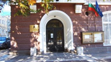 Кметът на Пещера Йордан Младенов е сред 12 те новозаразени с