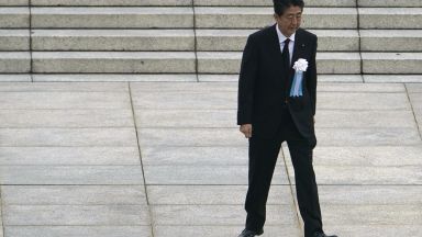  Японският министър председател подаде оставка поради влошено здраве 